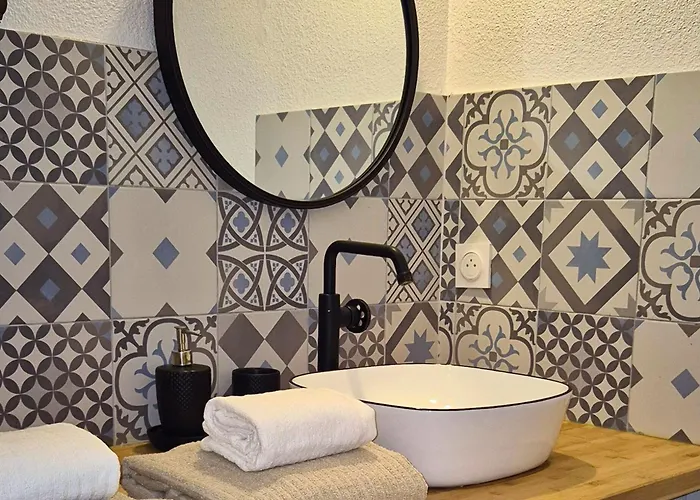 Apartamento T2 Cozy A 2 Min à Pied Des Plages - Parking Privé